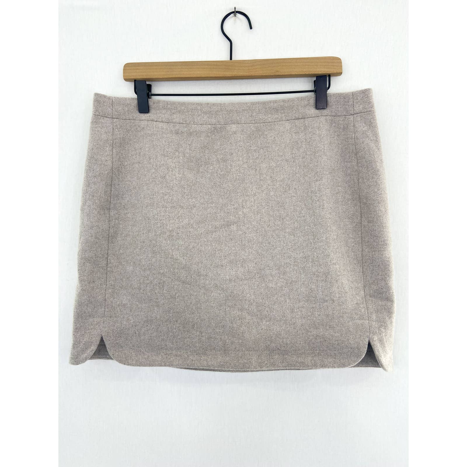 J. Crew Wool Blend Mini Skirt 12 Shirt Tail Office Wear Beige Neutral Academia